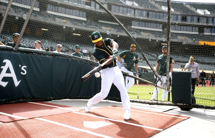 The A’s drafted Murray ninth overall in June 2018, gave him a $4.6 million signing bonus, and a source says they offered an additional $14 million in January to stick to baseball.
